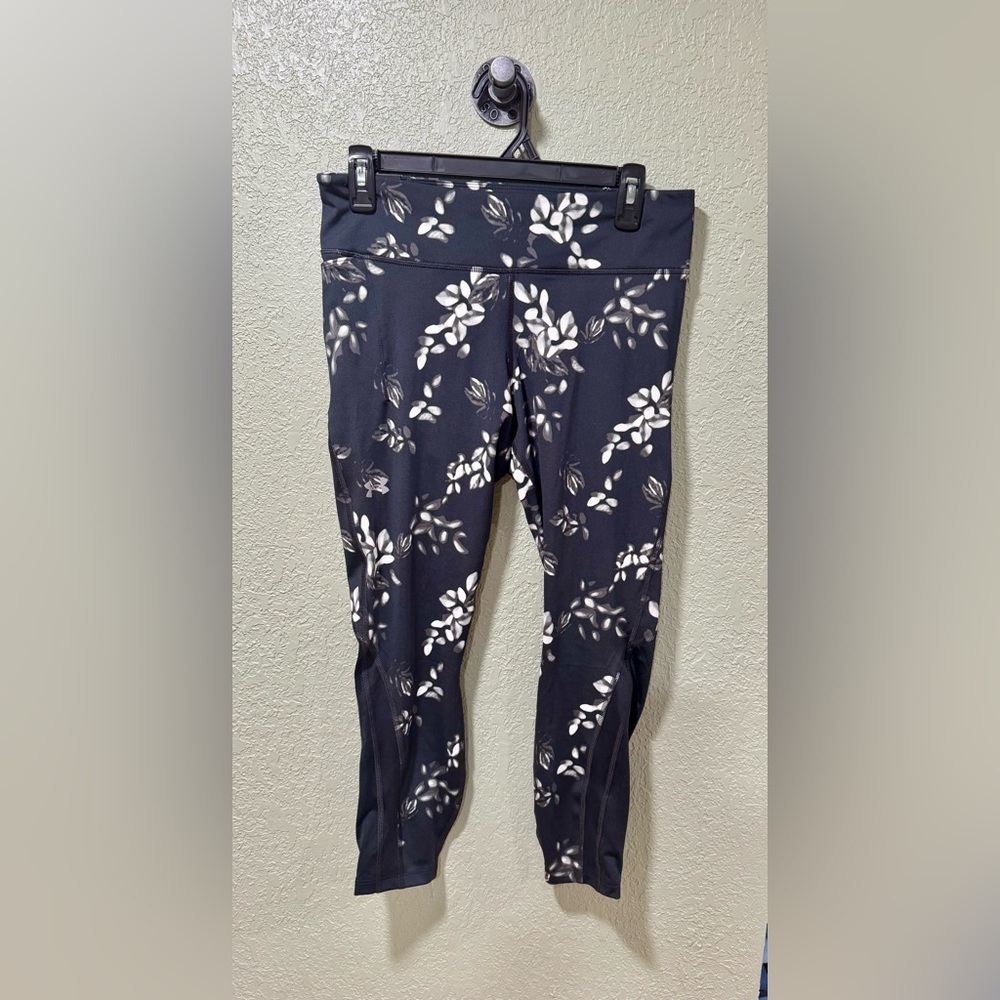 Under Armour Black and White Floral Leggings
